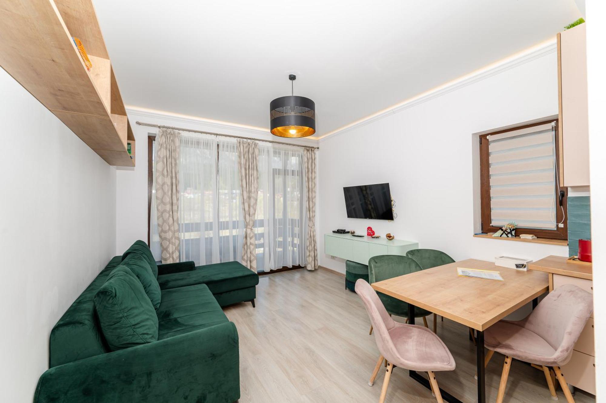 Cross Caraiman View 1 Apartment Busteni Exterior photo
